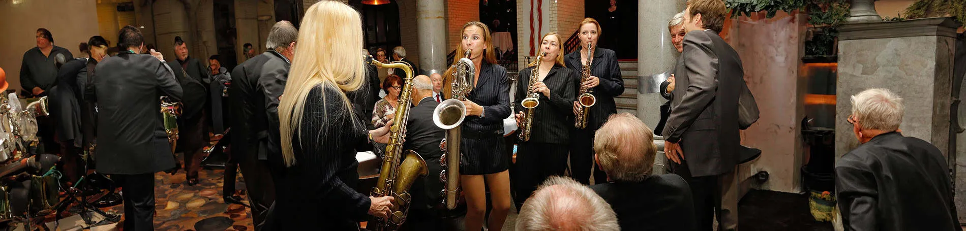 First Ladies Berlin performing among guests
